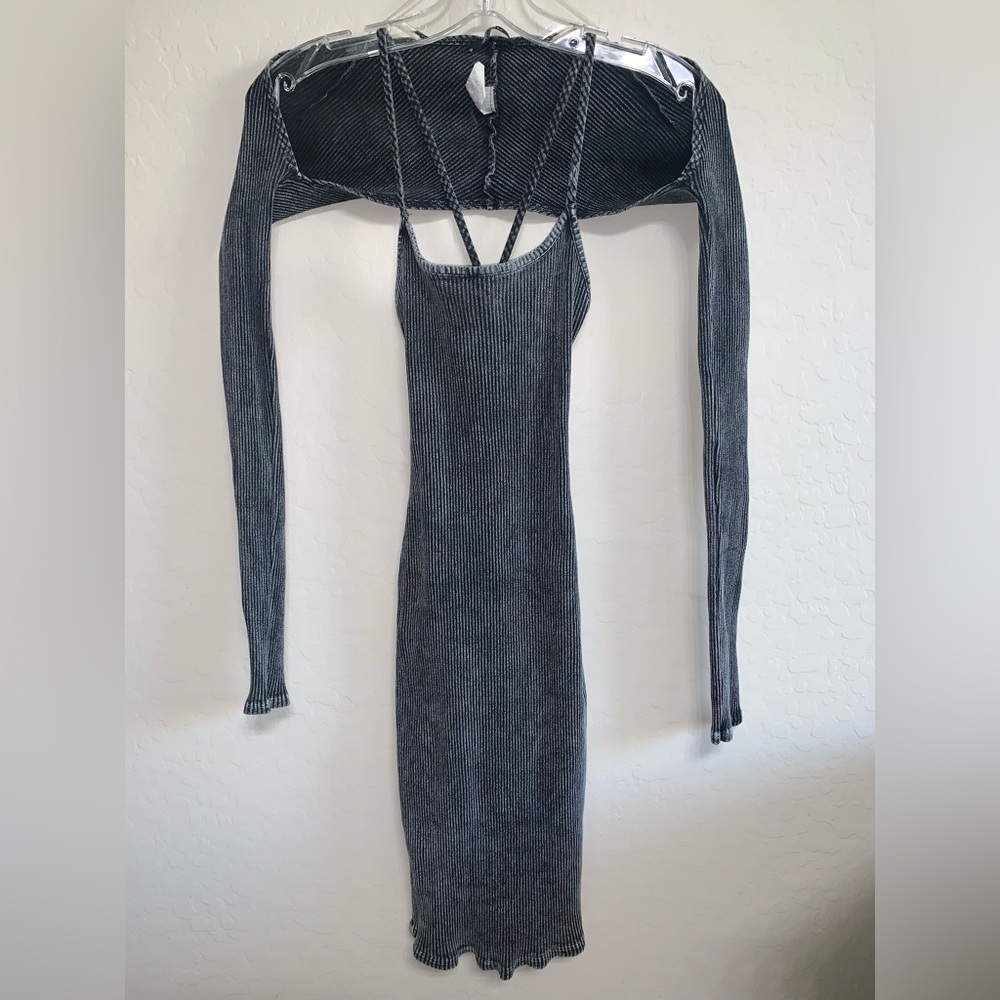 Chic Strappy Charcoal Ribbed Knit Bodycon Dress With Shrug